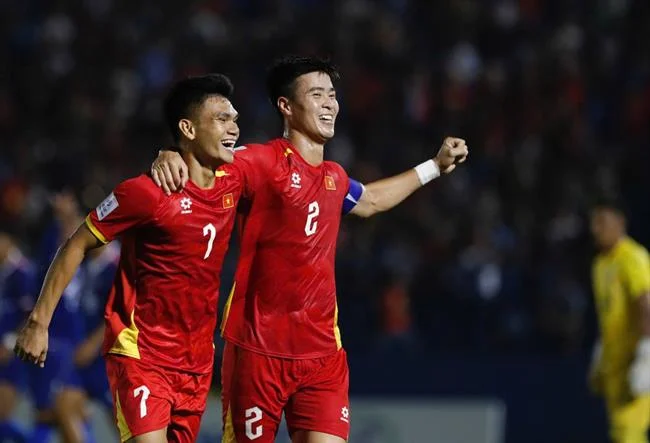Hoàn trả cược đá gà